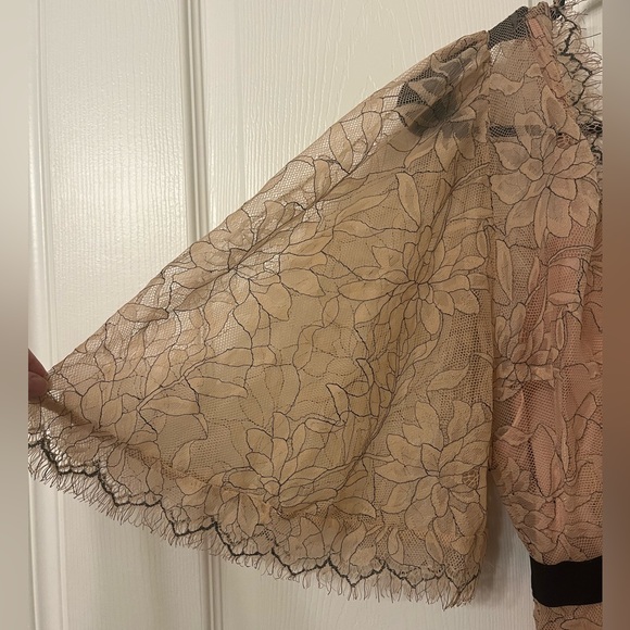 NWT Luxxel Sheer Lace Gown with Slip Formal Blush Nude Tan Belted Silhouette New - Picture 4 of 13